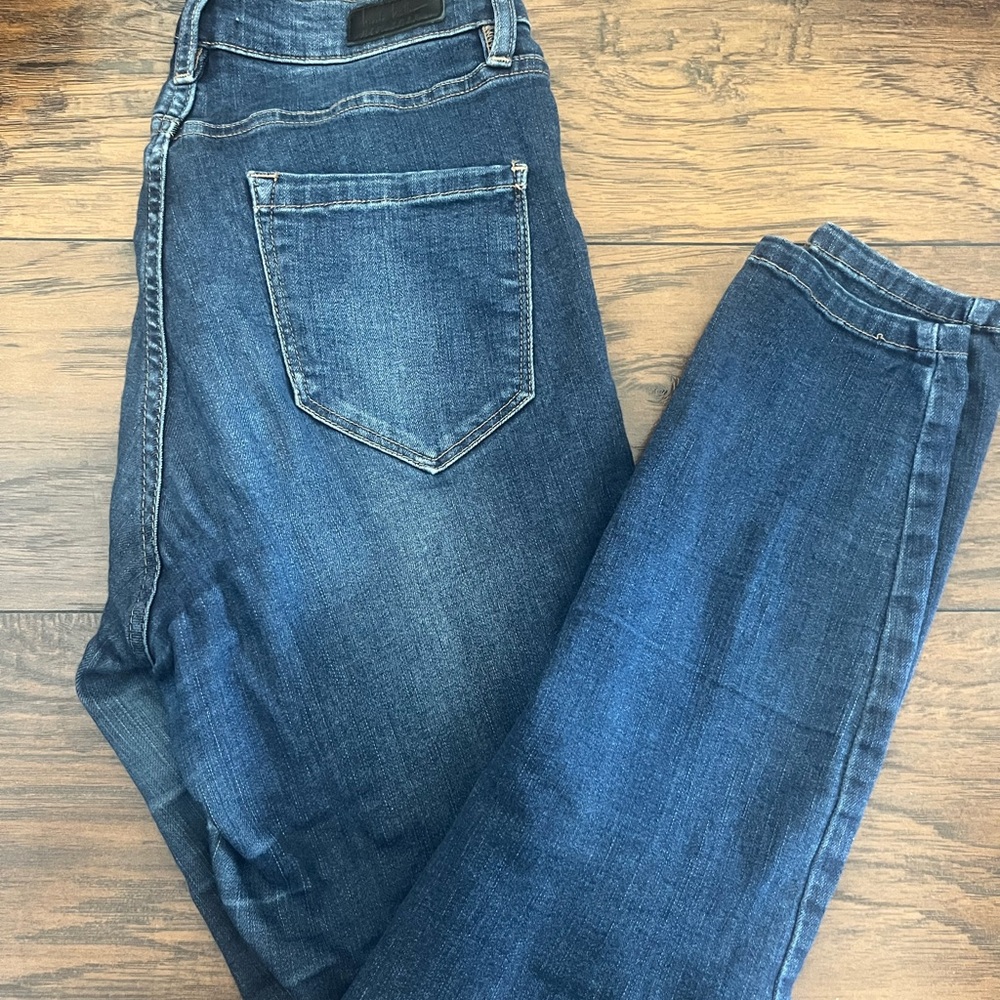 Nicole Miller Skinny Jeans Size 8